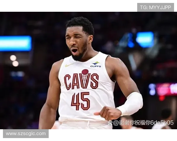 米切尔半场表现亮眼仅用16分钟砍下14分4助攻3抢断展现实力